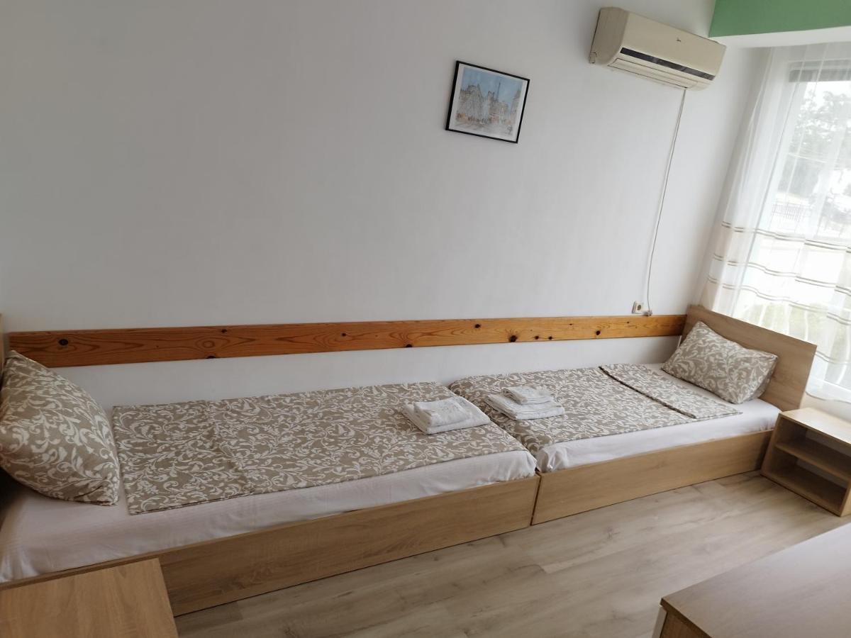 Family Hotel Kentavar 2 Byala  Ngoại thất bức ảnh