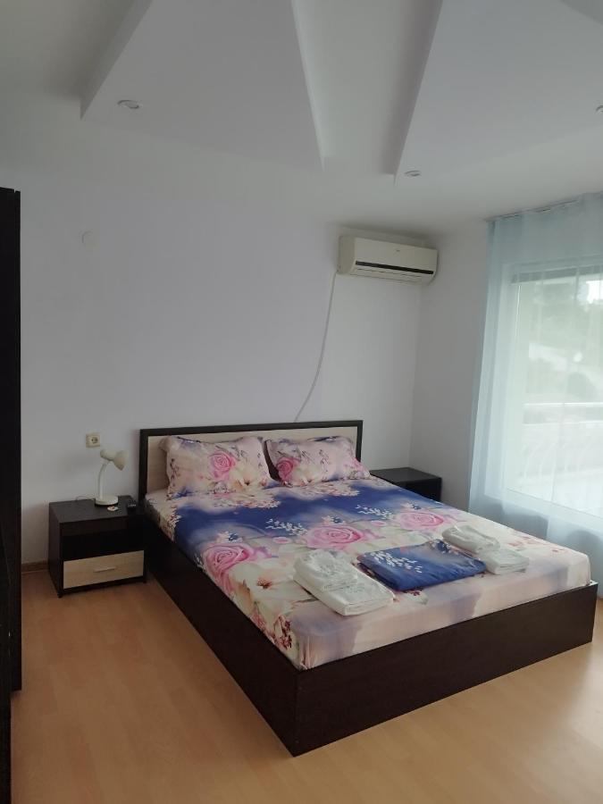 Family Hotel Kentavar 2 Byala  Ngoại thất bức ảnh